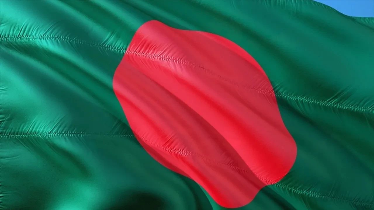 BANGLADEŞ