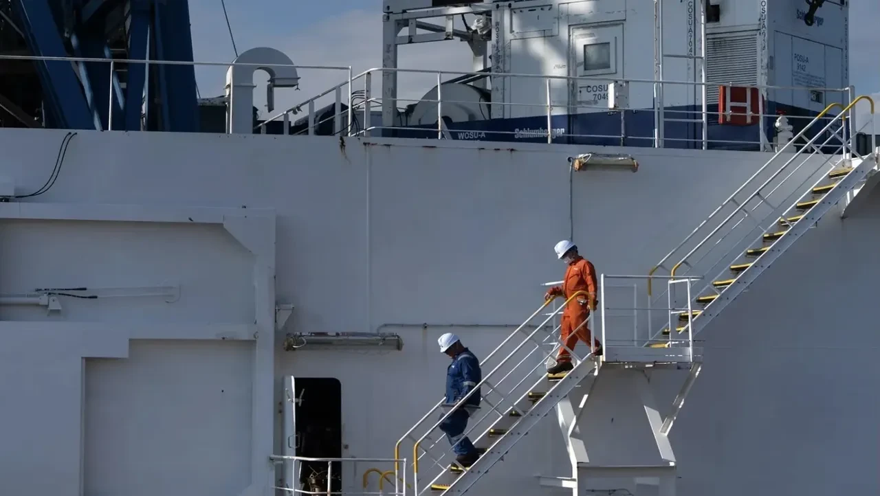Japonya bağımsızlık için 6 kilometre derine iniyor