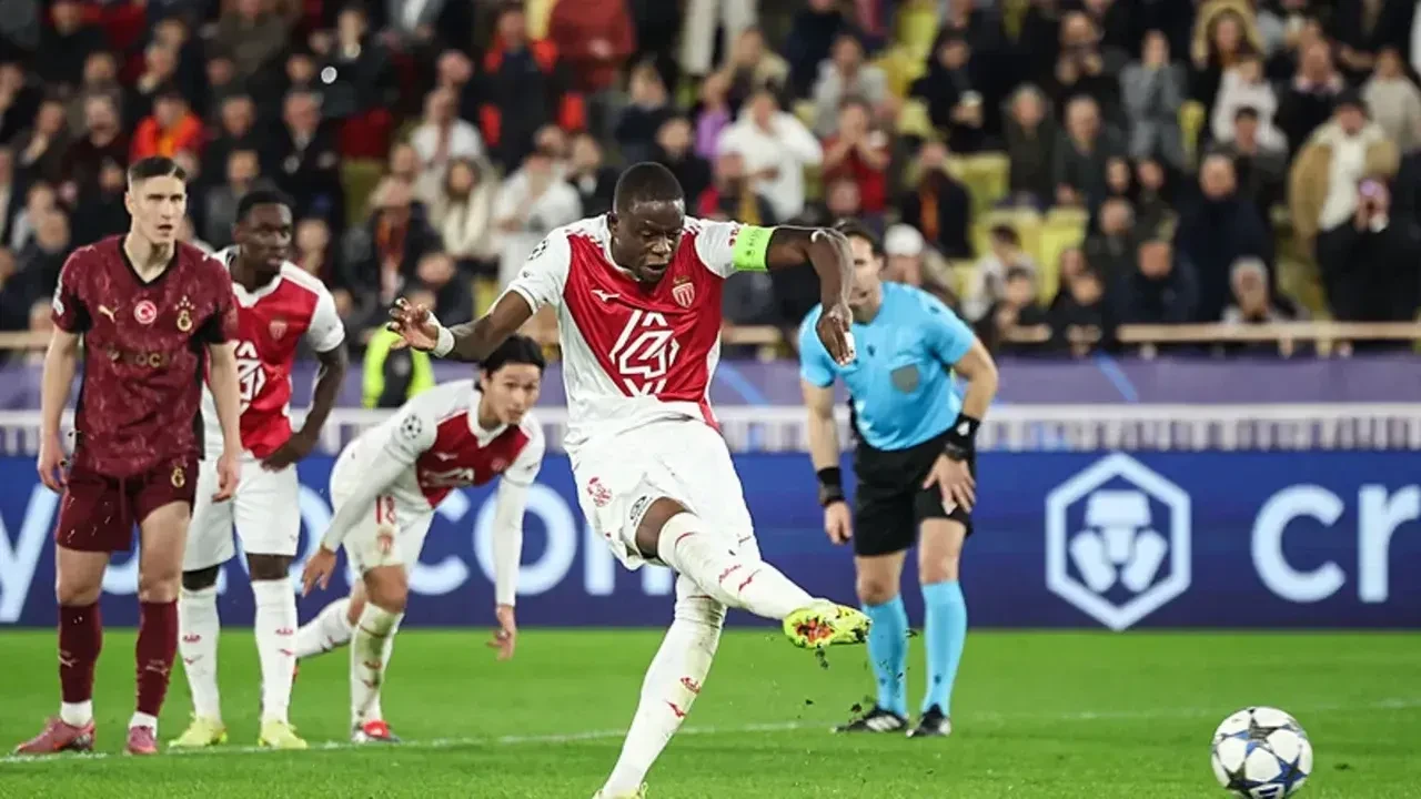 Monaco'nun yıldızı Galatasaray yolunda! Orta sahaya İsviçreli dinamo
