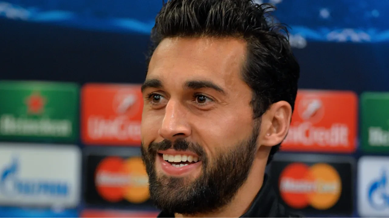 Real Madrid’in yeni teknik direktörü kim oldu? Xabi Alonso kovuldu Alvaro Arbeloa dönemi başladı