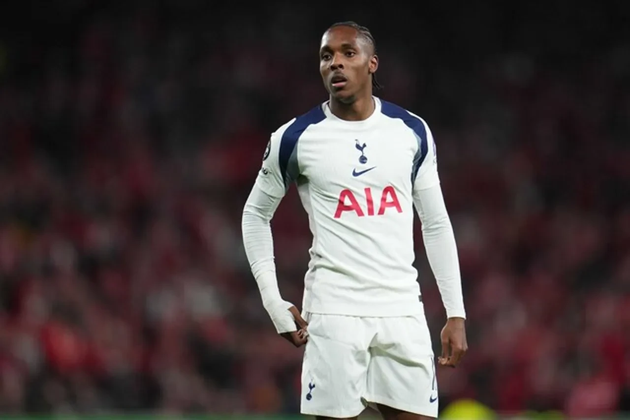 Transferde büyük kapışma: Fenerbahçe ve Galatasaray, Fransız golcüyü istiyor!