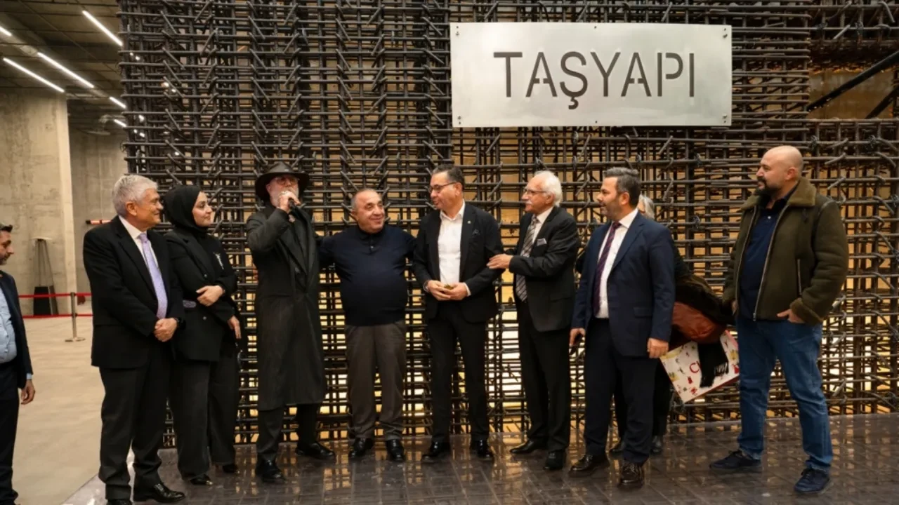 İYSAD 32. yılını Taşyapı Şişli’de kutladı