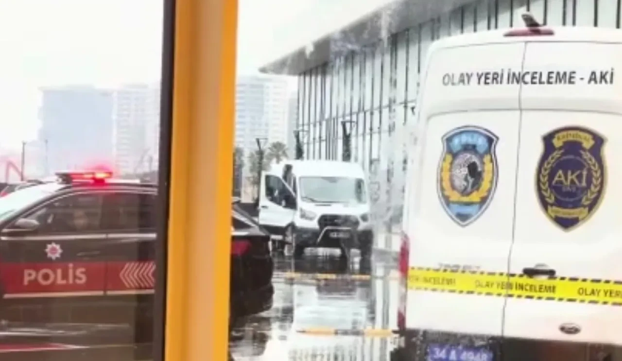 Lüks siteye getirilen kargo bomba gibi patladı! Facianın eşiğinden dönülen anlar ortaya çıktı