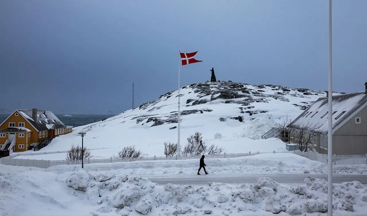 Trump, Grönland'ı takıntı haline getirdi! ABD topraklarına katmanın bedeli ise dudak uçuklattı