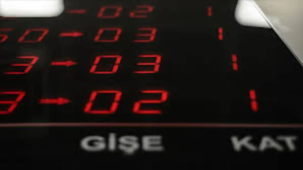 Vergi ve SGK borcu olanlar dikkat... 20 bin lira borca milyonluk fatura! Bankalar vadeli mevduatı bile bloke ediyor