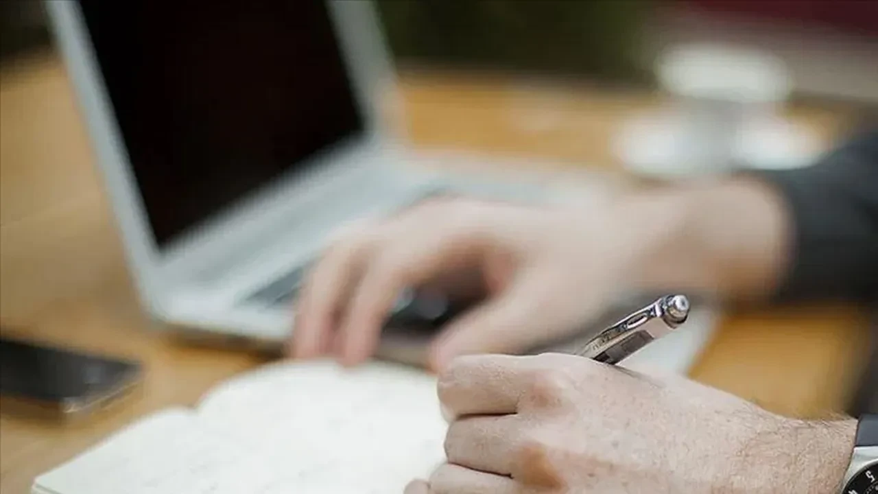 Yeni mezun girişimciye 12 ay ödemesiz 1.5 milyon TL kredi! İşte başvuru şartları