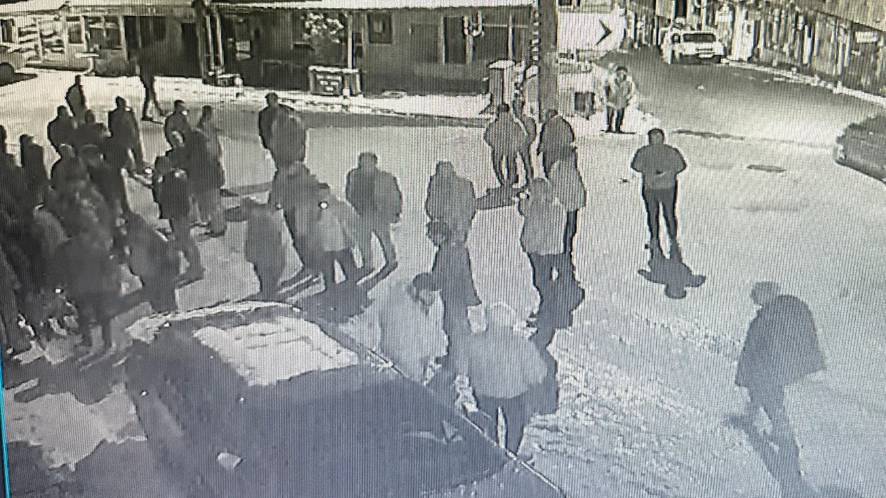 17 yaşında dehşet saçtı! Husumetlisine kurşun yağdırdı