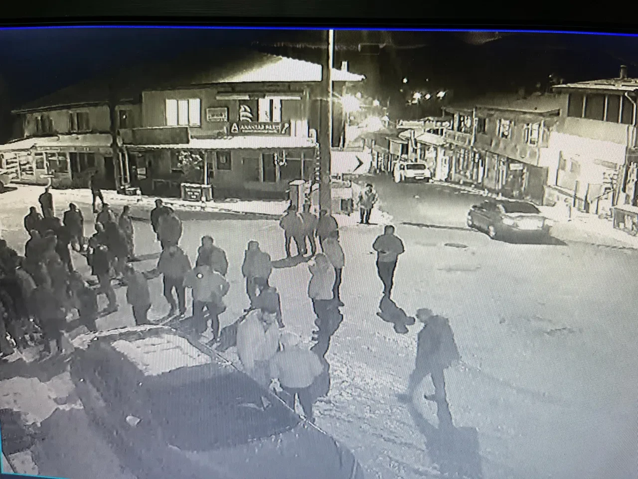 17 yaşında dehşet saçtı! Husumetlisine kurşun yağdırdı