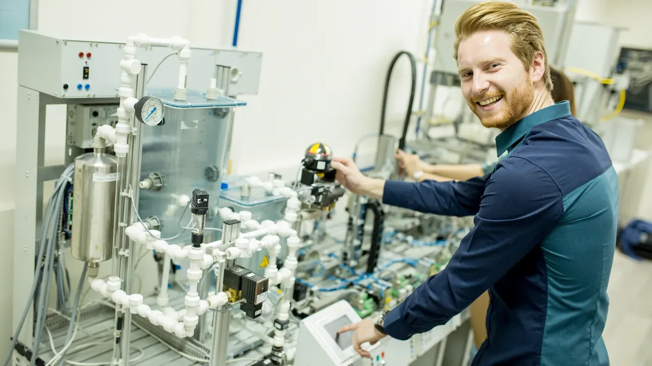 2026’nın altın meslekleri belli oldu! İşte aylık 250 bin TL gelir sağlayan 20 iş kolu