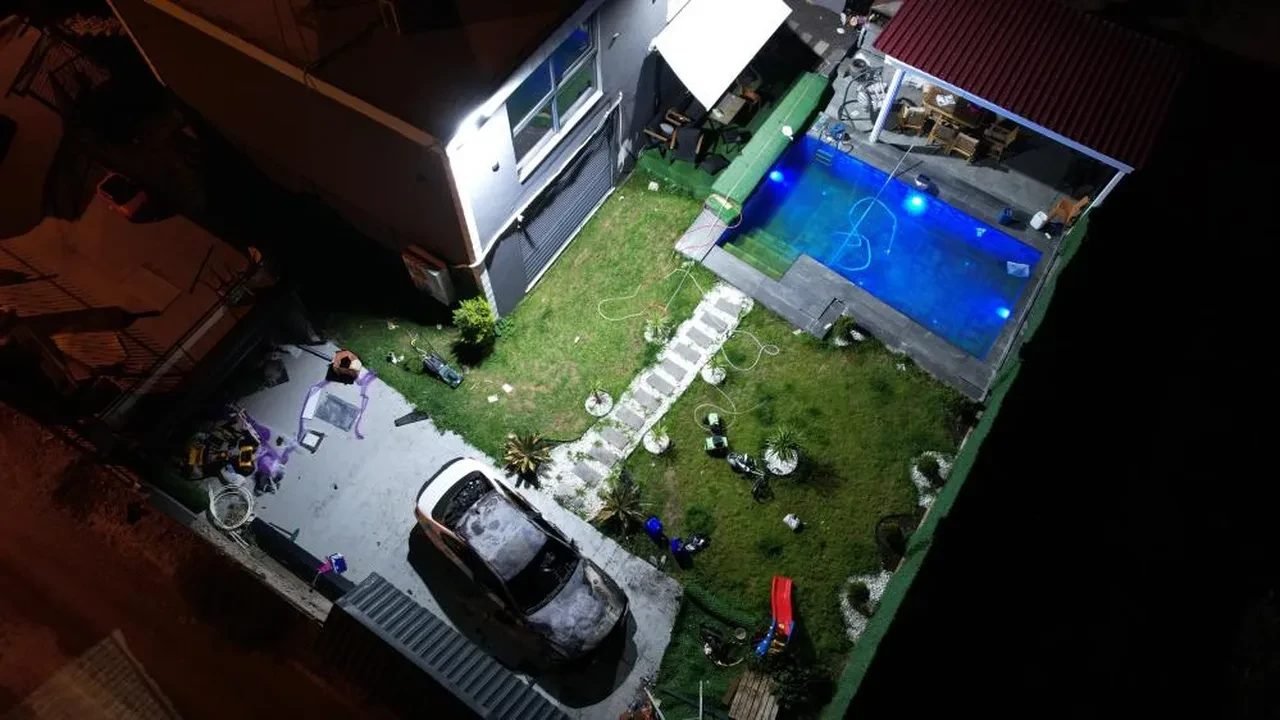 Adana'da cinnet geçiren adam 2 çocuğunu öldürüp kendi canına kıydı