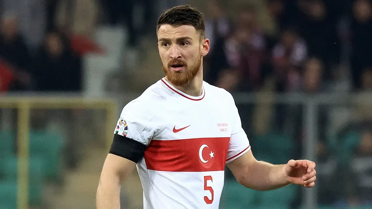 Beşiktaş'ta transfer krizi! Yıldız isim menajer engeline takıldı