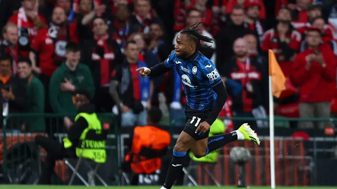 Galatasaray'dan Fenerbahçe'ye misilleme! Ademola Lookman için yeniden düğmeye basıldı