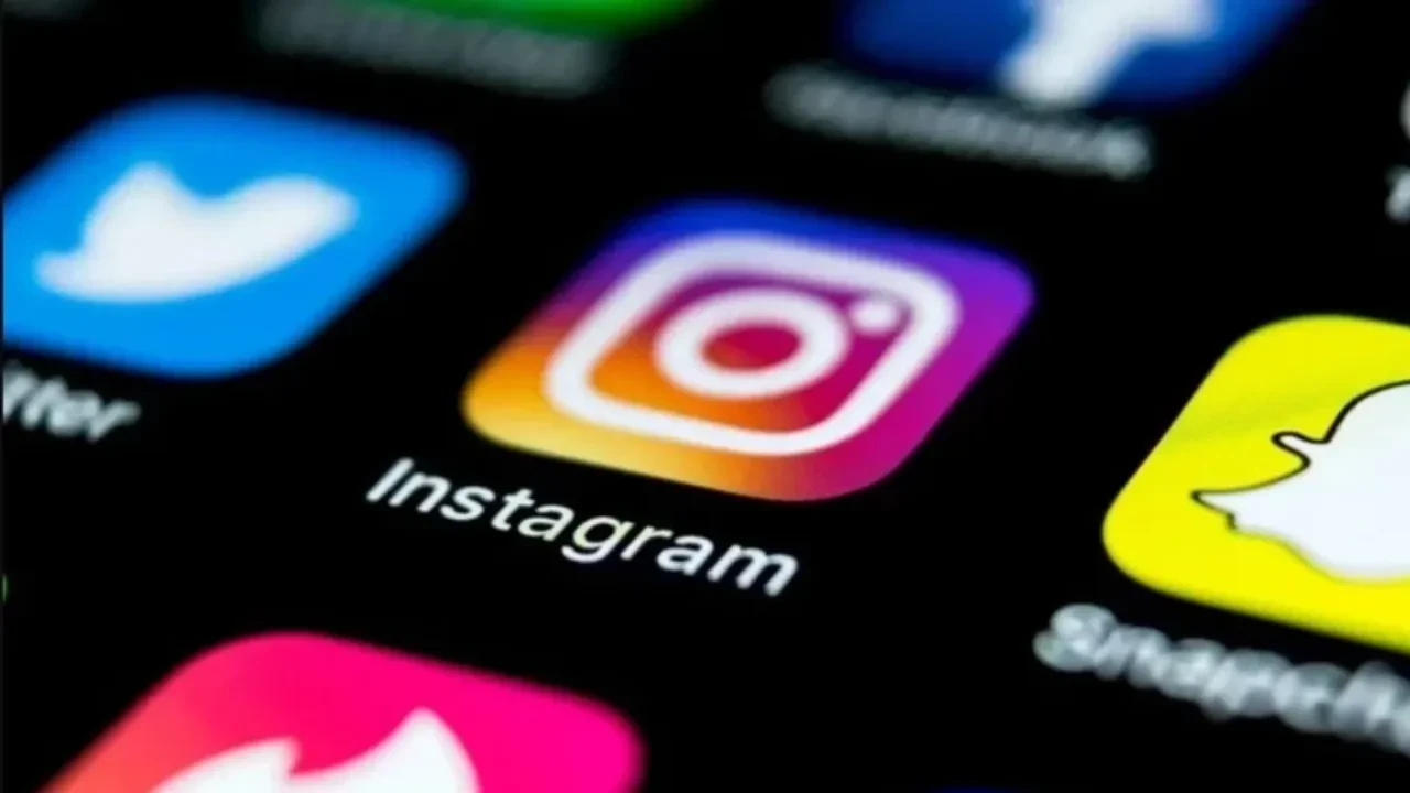 Instagram neden açılmıyor çöktü mü? 15 Ocak Instagram rapor