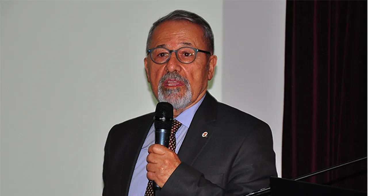 Naci Görür 'Türkiye için çok tehlikeli' sözleriyle uyardı! 'Lütfen vazgeçin'