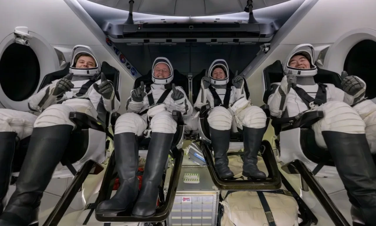 Sovyetlerden sonra tarihte ilk kez: Uzayda sağlık krizi görevi bitirdi