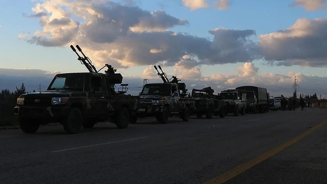 Suriye Ordusu duyurdu: YPG sivillerin tahliyesini engelliyor!