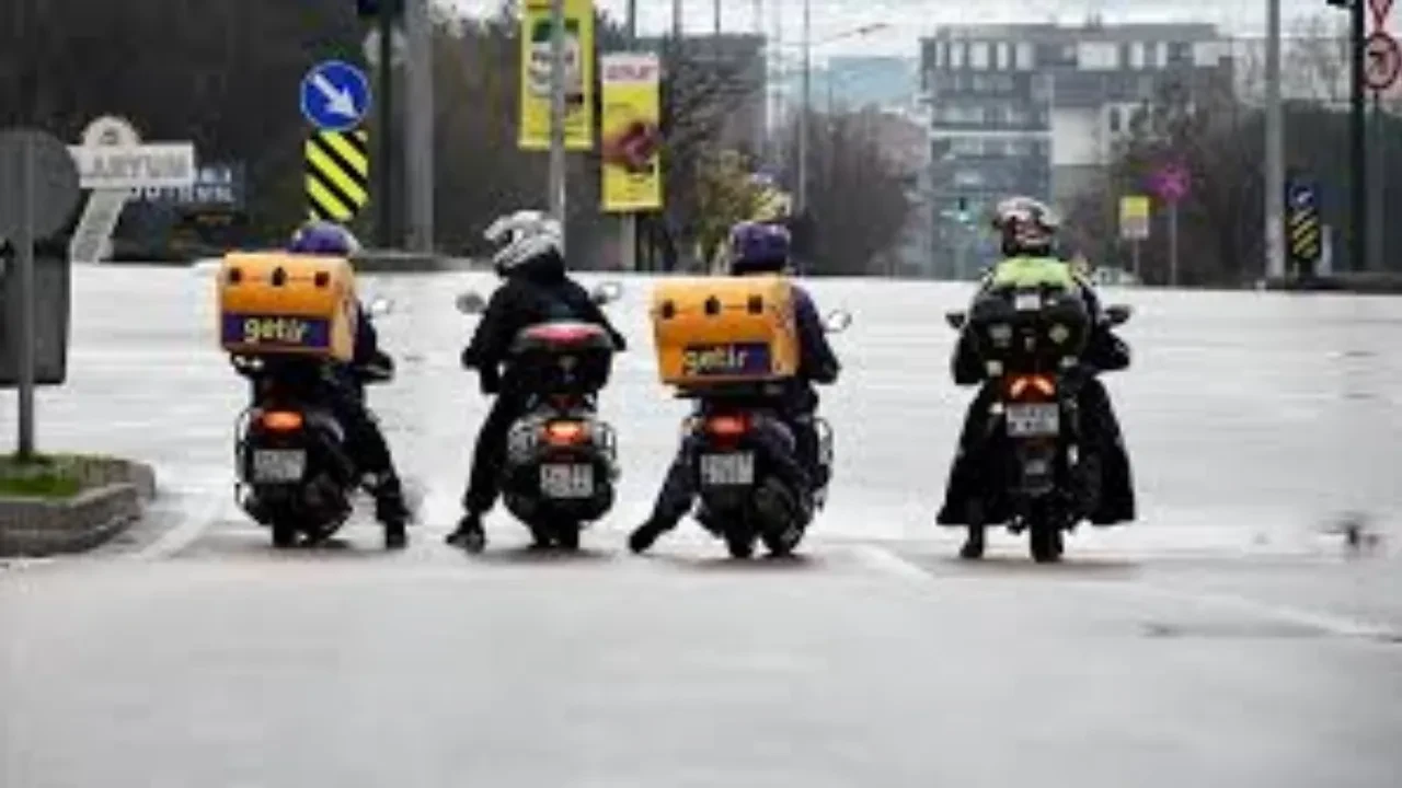 Teslimatlar durabilir! Kuryeler zammı beğenmedi, kontak kapatıyor