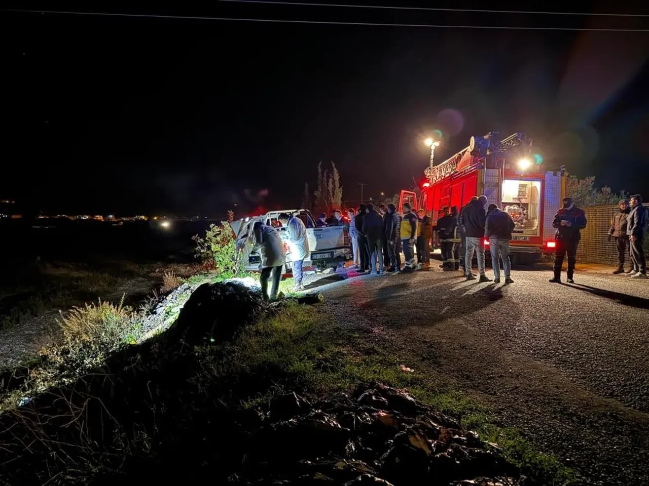 Antalya'da korkunç olay! Arabada yanmış ceset bulundu
