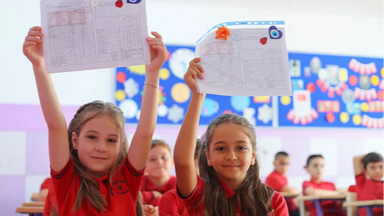  Ara tatiller kalkıyor mu? Bakan Tekin'den açıklama geldi 