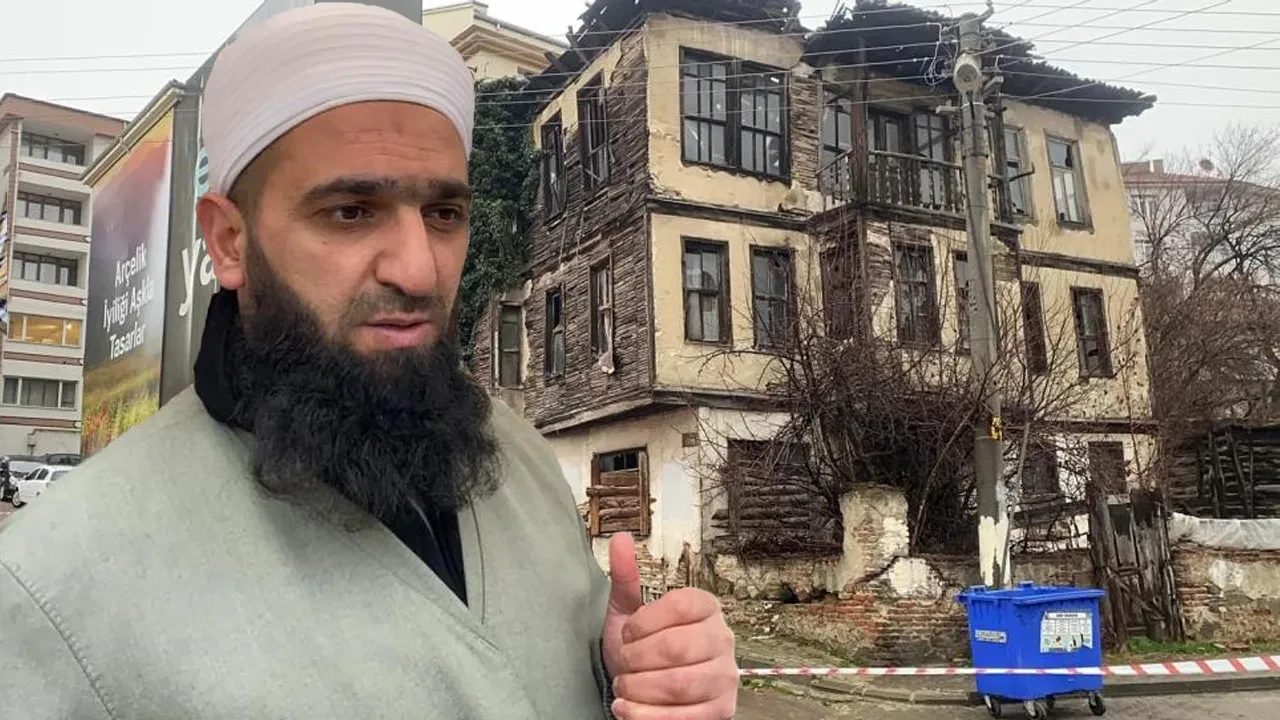 Bolu'da metruk bina aracın üzerine çöktü! Mağdur vatandaş sorusuyla tepki gösterdi