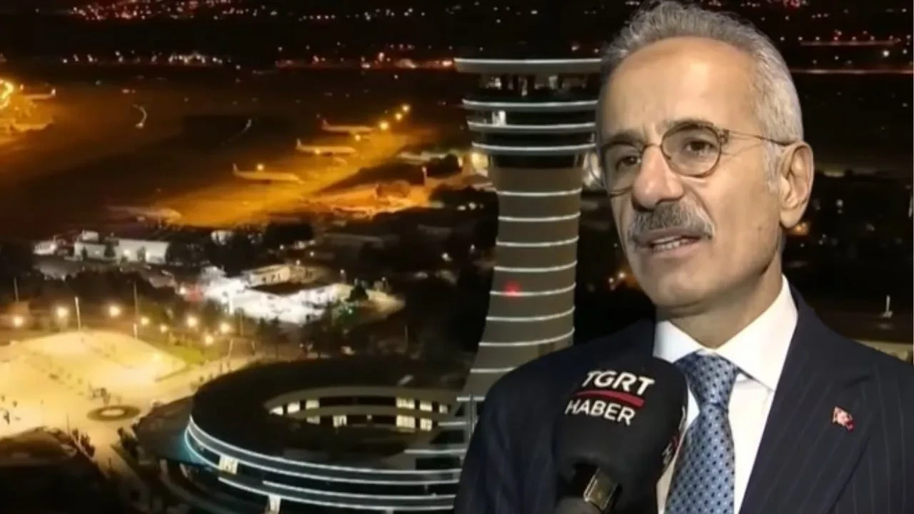Esenboğa Havalimanı'nda iki büyük yenilik! Bakan Uraloğlu metro için tarih verdi