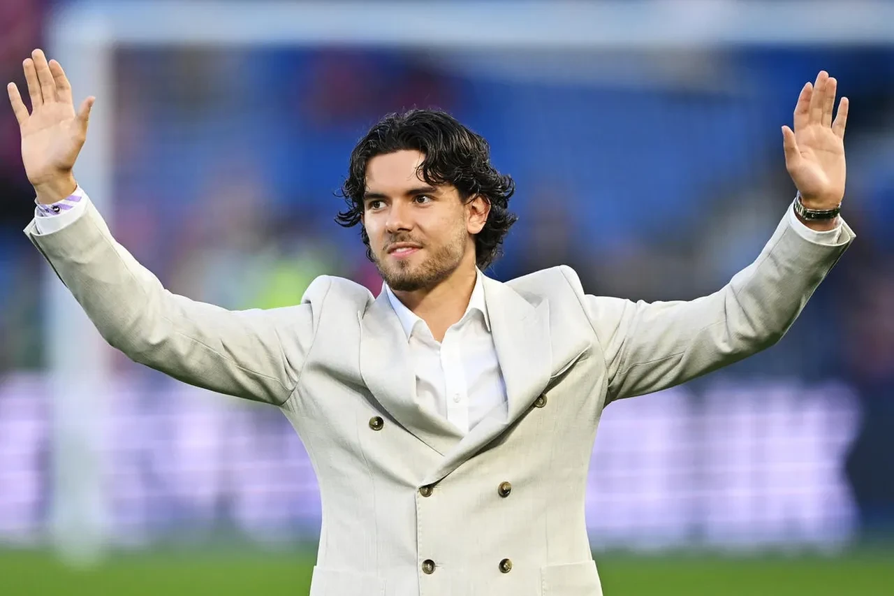 Ferdi Kadıoğlu Brighton'dan ayrılıyor: Fenerbahçe'nin sonraki transferden payı vardı!