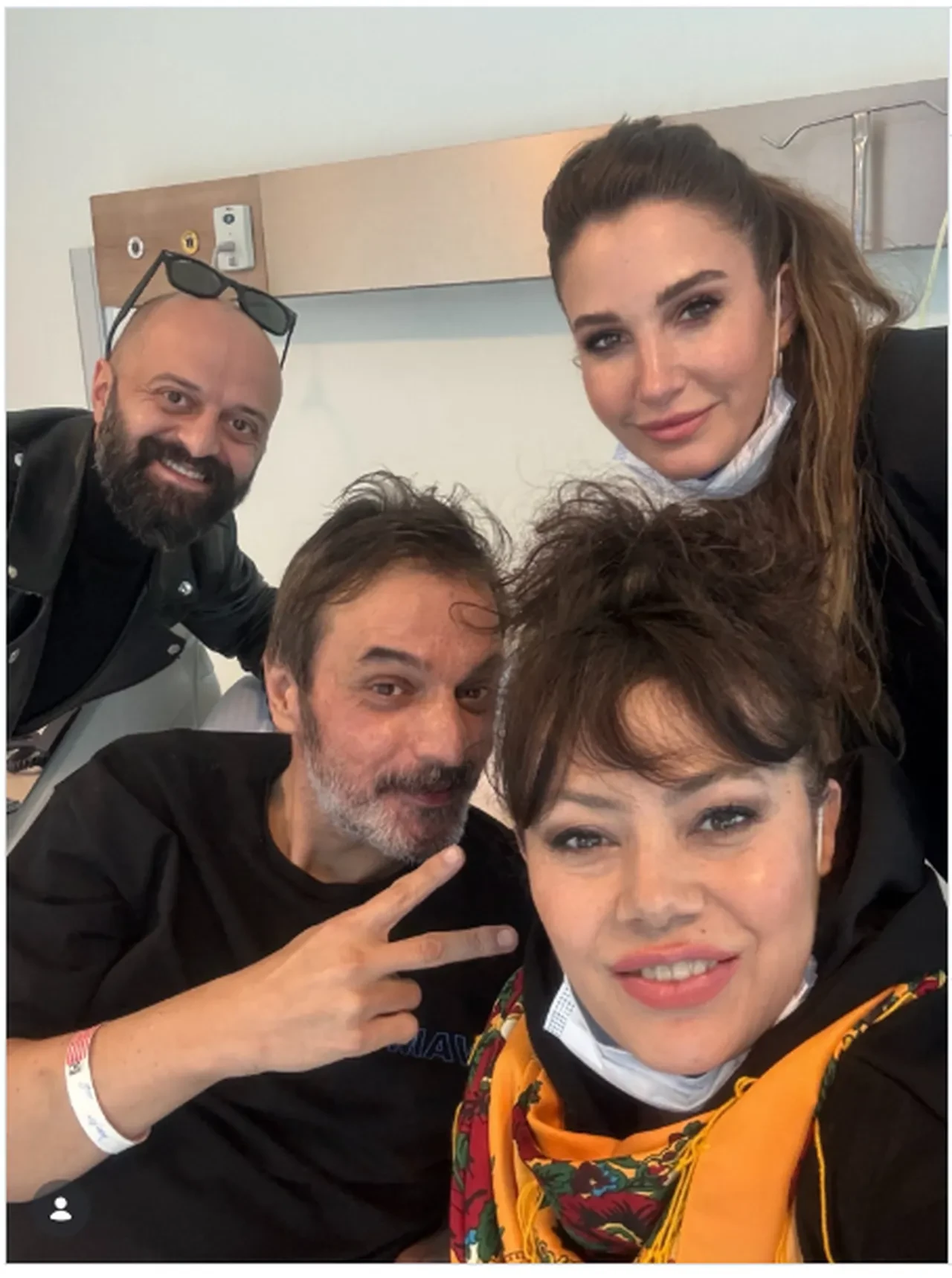 Karaciğer nakli bekleyen Ufuk Özkan'ın son hali ortaya çıktı! Rojda Demirer ve Mehtap Bayri yalnız bırakmadı 