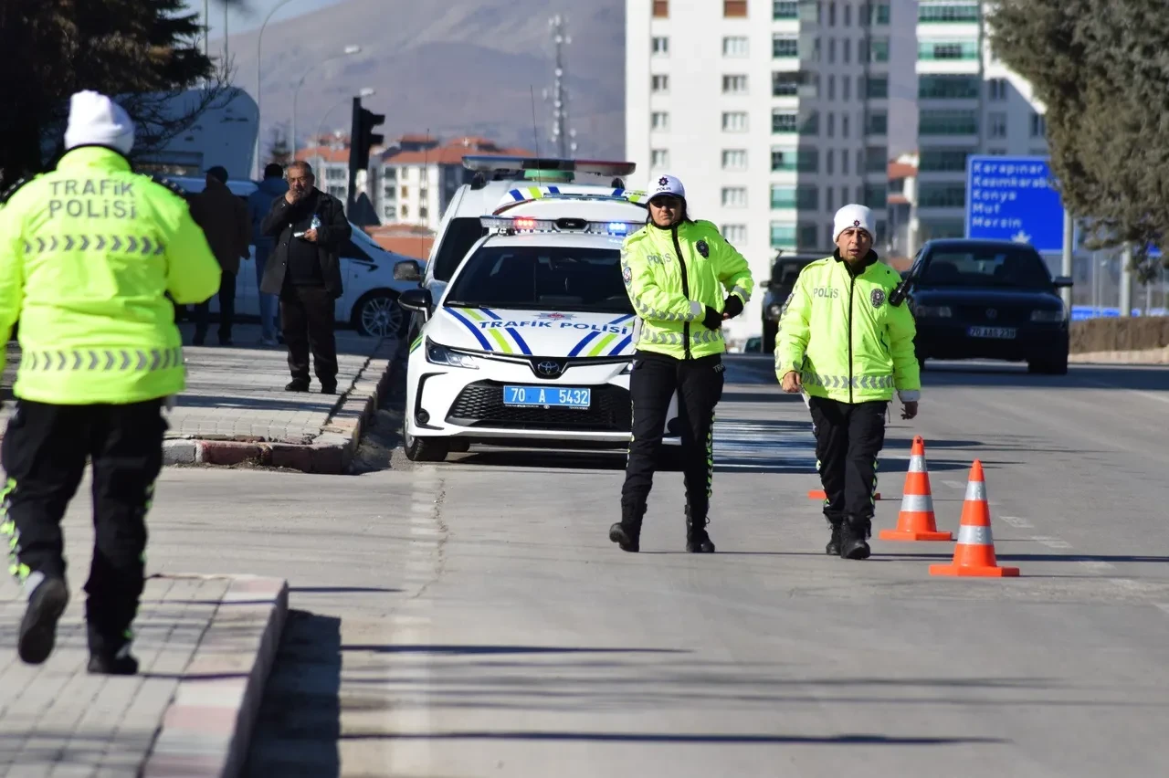 Karaman'da bomba paniği! Yürekler ağza geldi