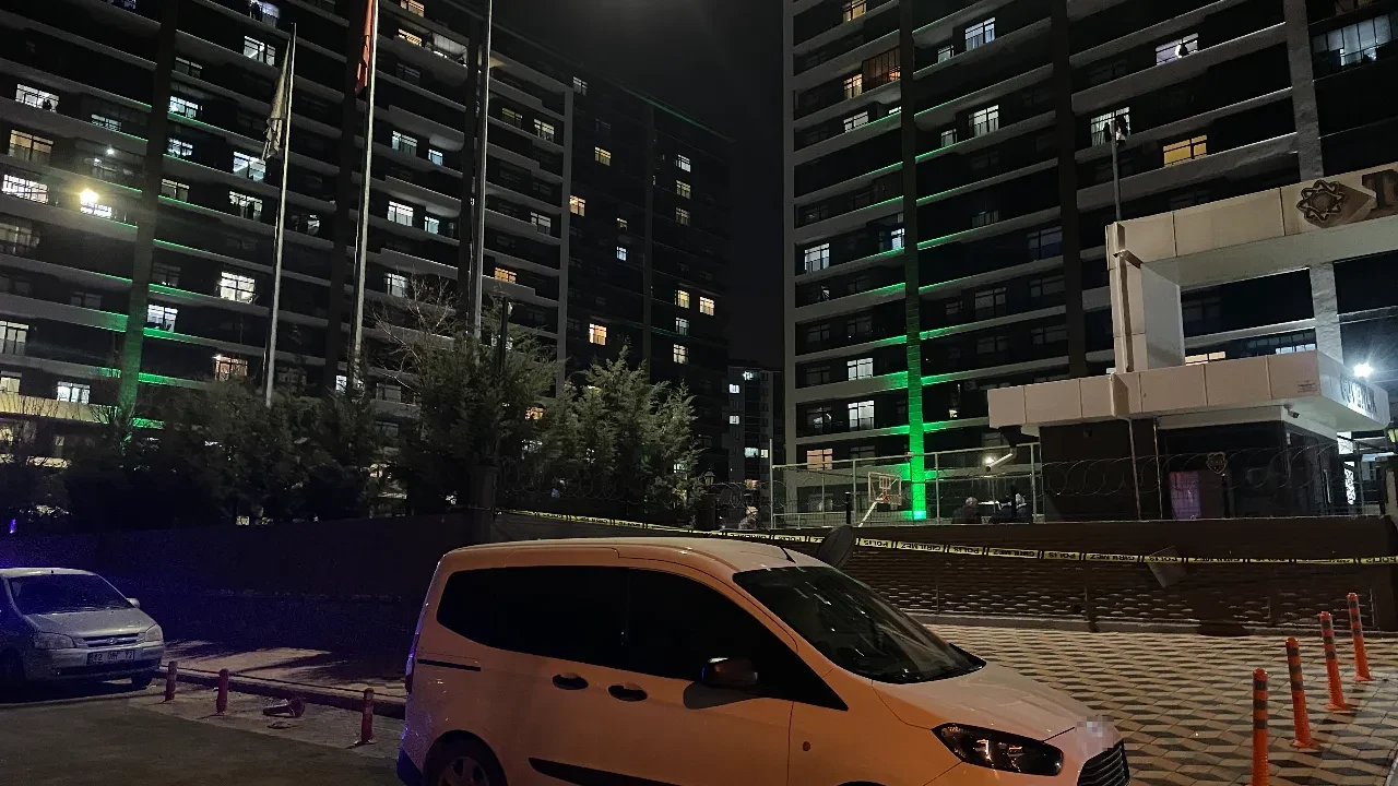 Konya'da aile faciası! Kız kardeşini öldürüp annesini yaraladı ardından kafasına sıktı: 2 ölü