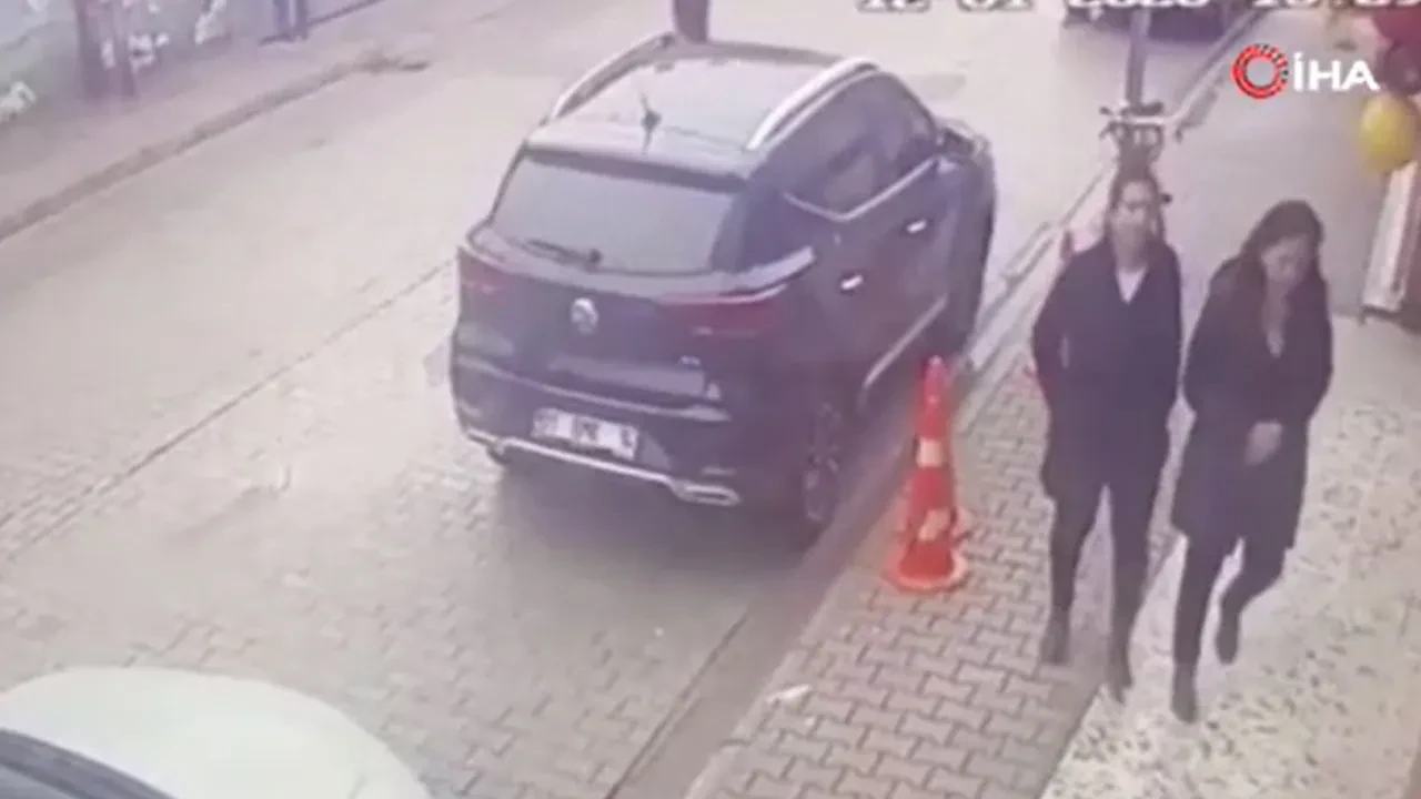 Öğretmene saldıran suç makinesi veli gözaltına alındı