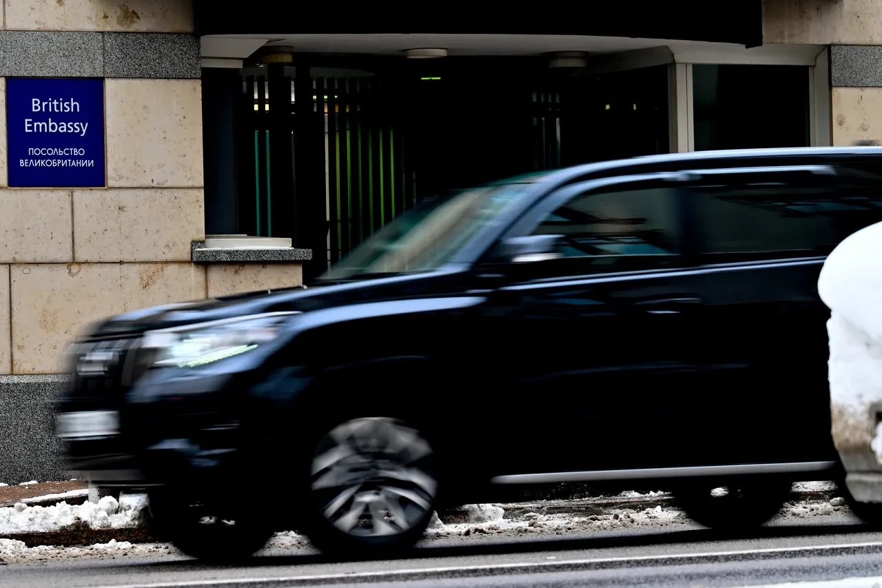 Rusya’dan İngiltere’ye "protesto notası"! Büyükelçilik çalışanı sınır dışı ediliyor