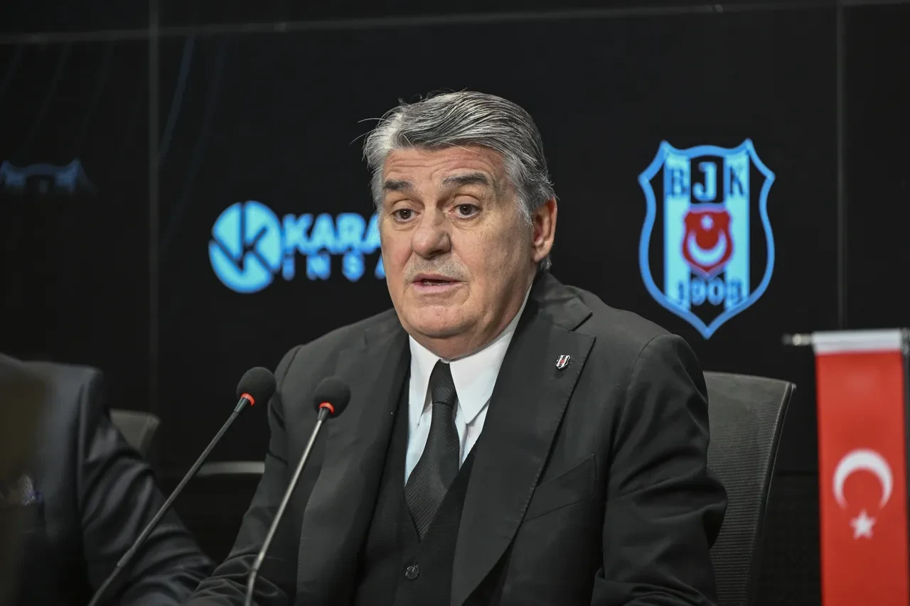 Serdal Adalı ayrılacak oyuncuları duyurdu! İsimleri tek tek açıkladı