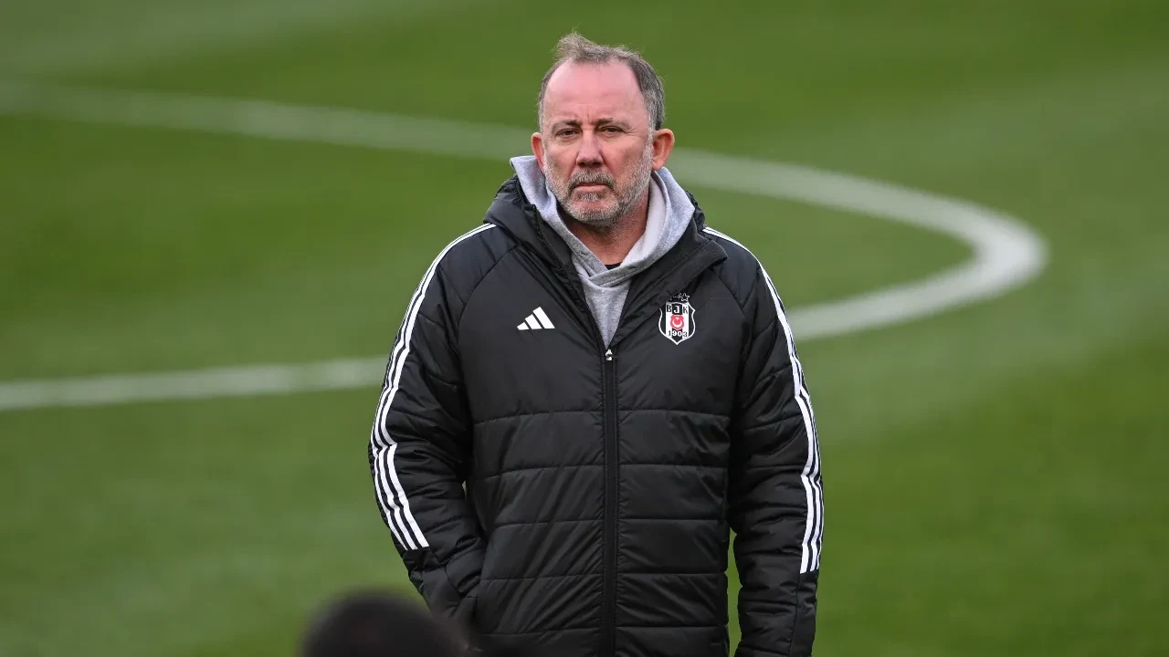 Sergen Yalçın'dan Beşiktaş taraftarına transfer müjdesi! Tarih vererek duyurdu