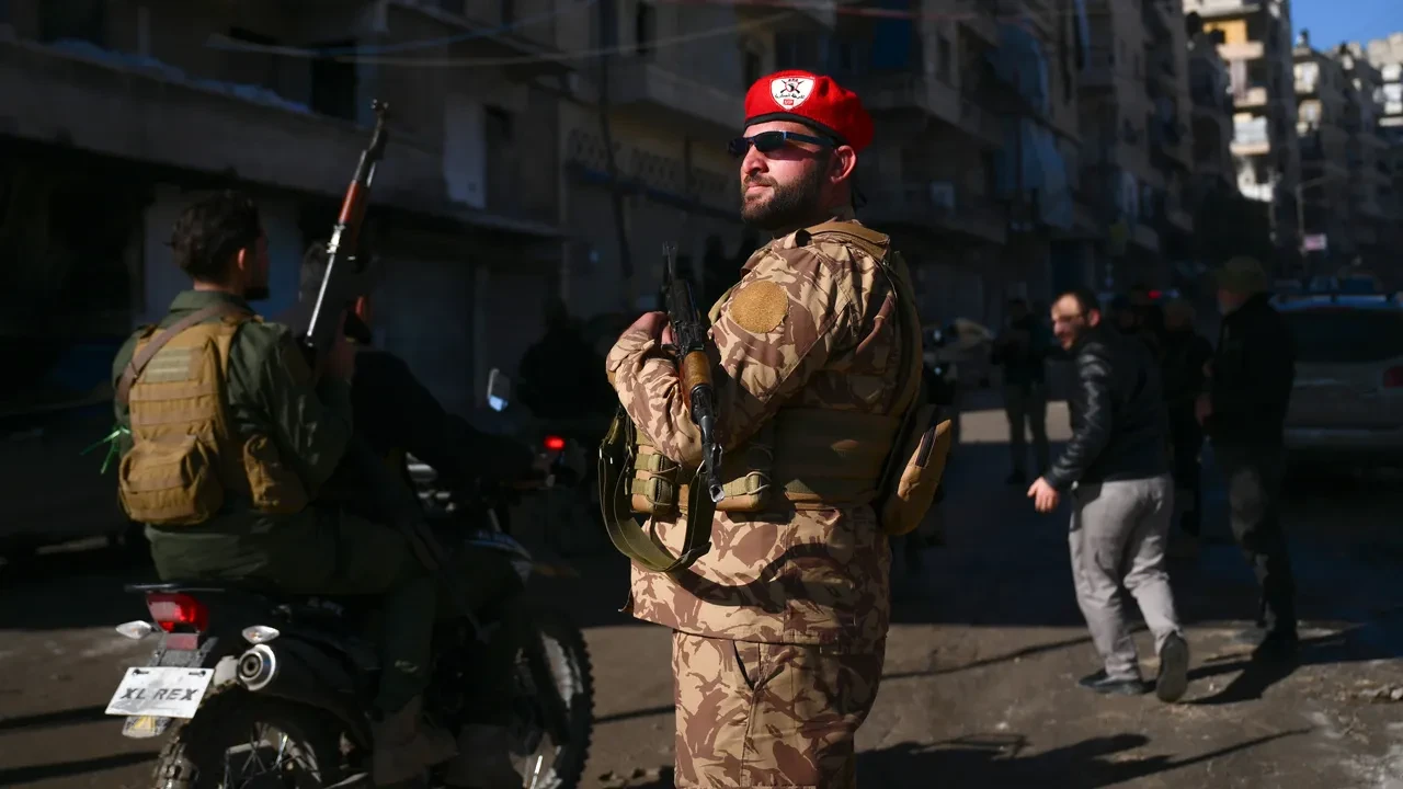 Suriye'den yeni operasyon: YPG ve rejim kalıntıları temizleniyor