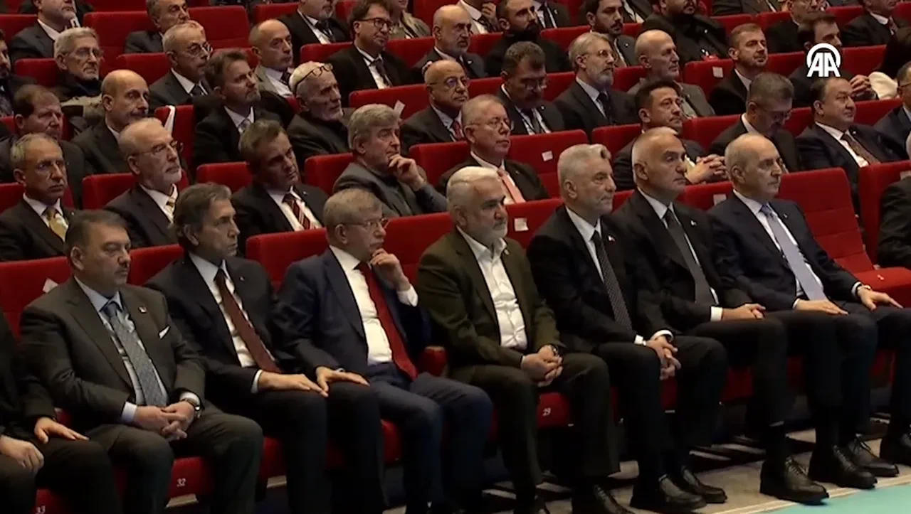 Cumhurbaşkanı Erdoğan'dan 'sapkın akımlara' tepki: Ciddi tehditlerle yüz yüzeyiz