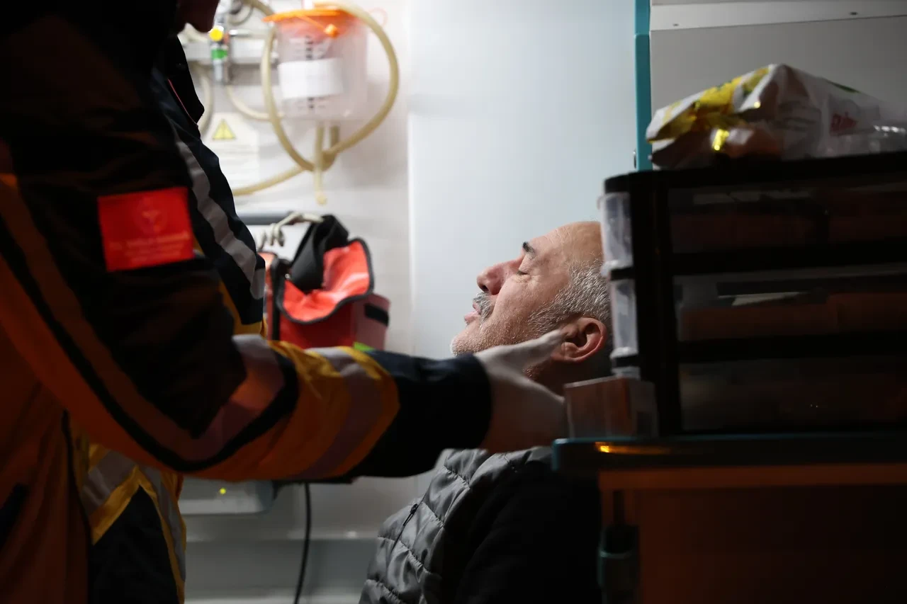 Elazığ'da korku dolu anlar! Uyanınca dehşeti fark etti: Ekipler evde ölçüm yapınca şoke oldu 