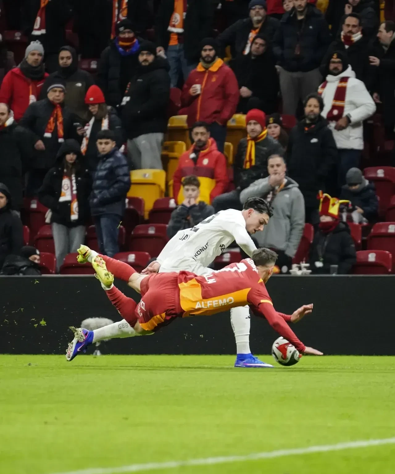 Galatasaray'da Okan Buruk'tan hakem eleştirisi!
