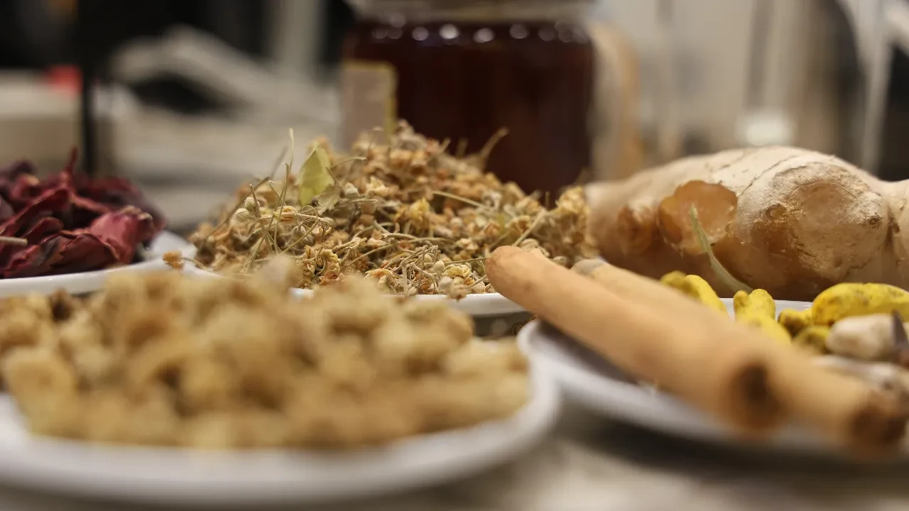 Bağışıklık sistemini güçlendiren doğal şifa! Kışın içildiğinde hastalık pas geçiyor