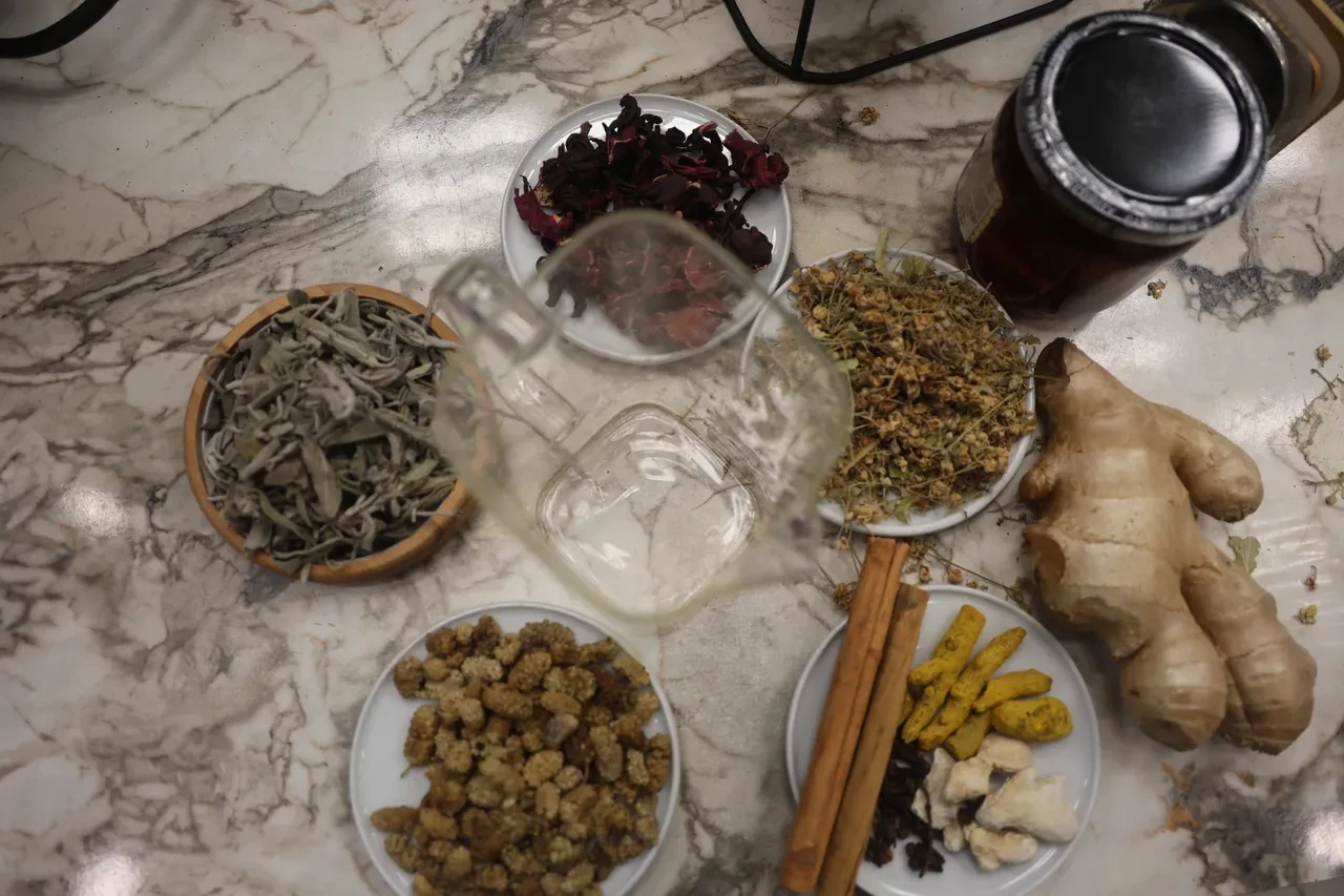 Bağışıklık sistemini güçlendiren doğal şifa! Kışın içildiğinde hastalık pas geçiyor