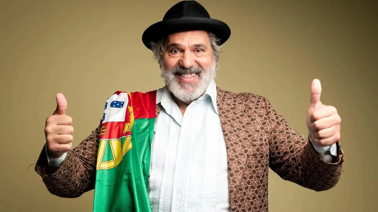 Cumhurbaşkanı adayı oldu, vaatleri ise bir o kadar garip: Herkese benden Ferrari