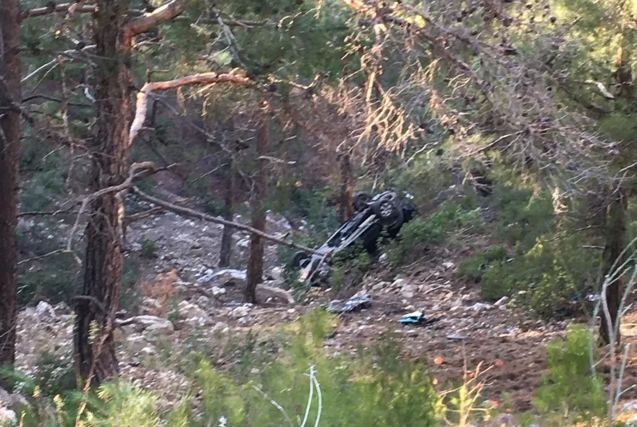 Gizlice aldığı otomobille ölüme uçtu: 14 yaşındaki çocuk hayatını kaybetti