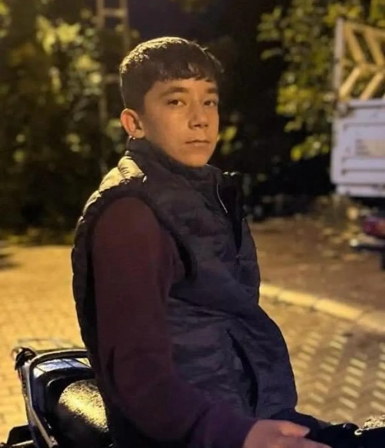 Gizlice aldığı otomobille ölüme uçtu: 14 yaşındaki çocuk hayatını kaybetti