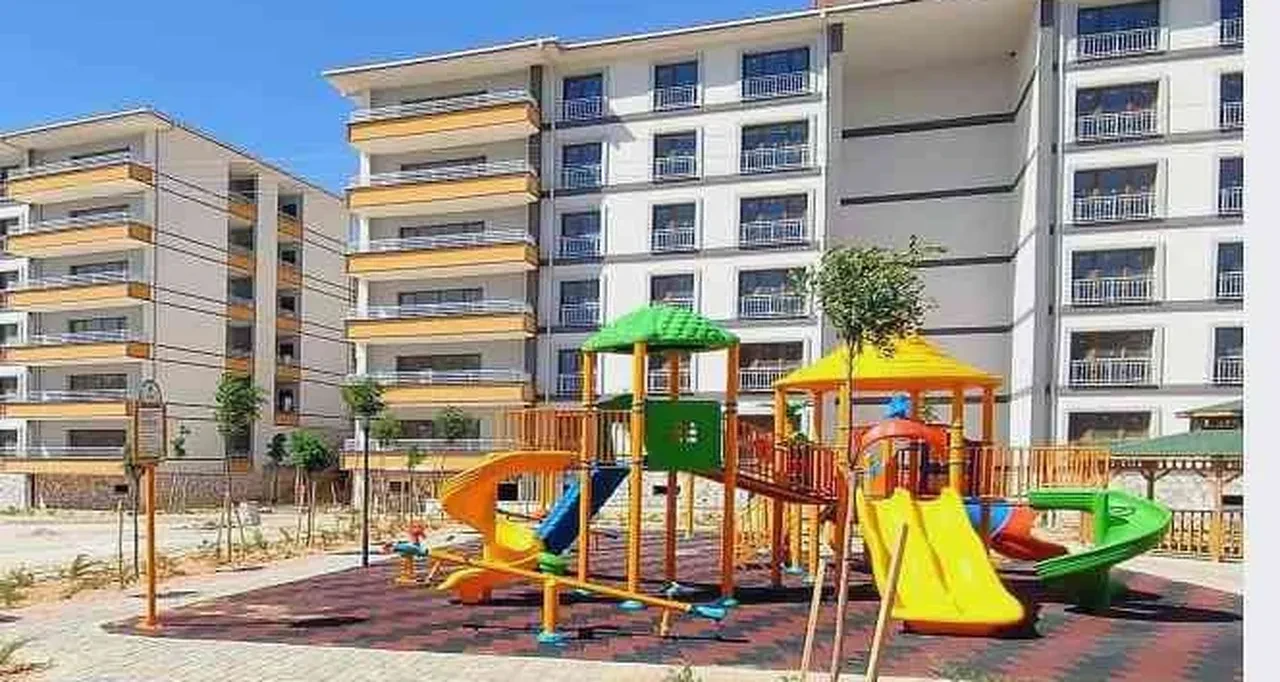 GÜN GÜN TOKİ 500 bin konut kura takvimi 19-25 Ocak! TOKİ Sivas, Trabzon, Şanlıurfa, Kastamonu, Manisa, Amasya, Tokat, Giresun, Aydın kura çekimi ne zaman, saat kaçta?