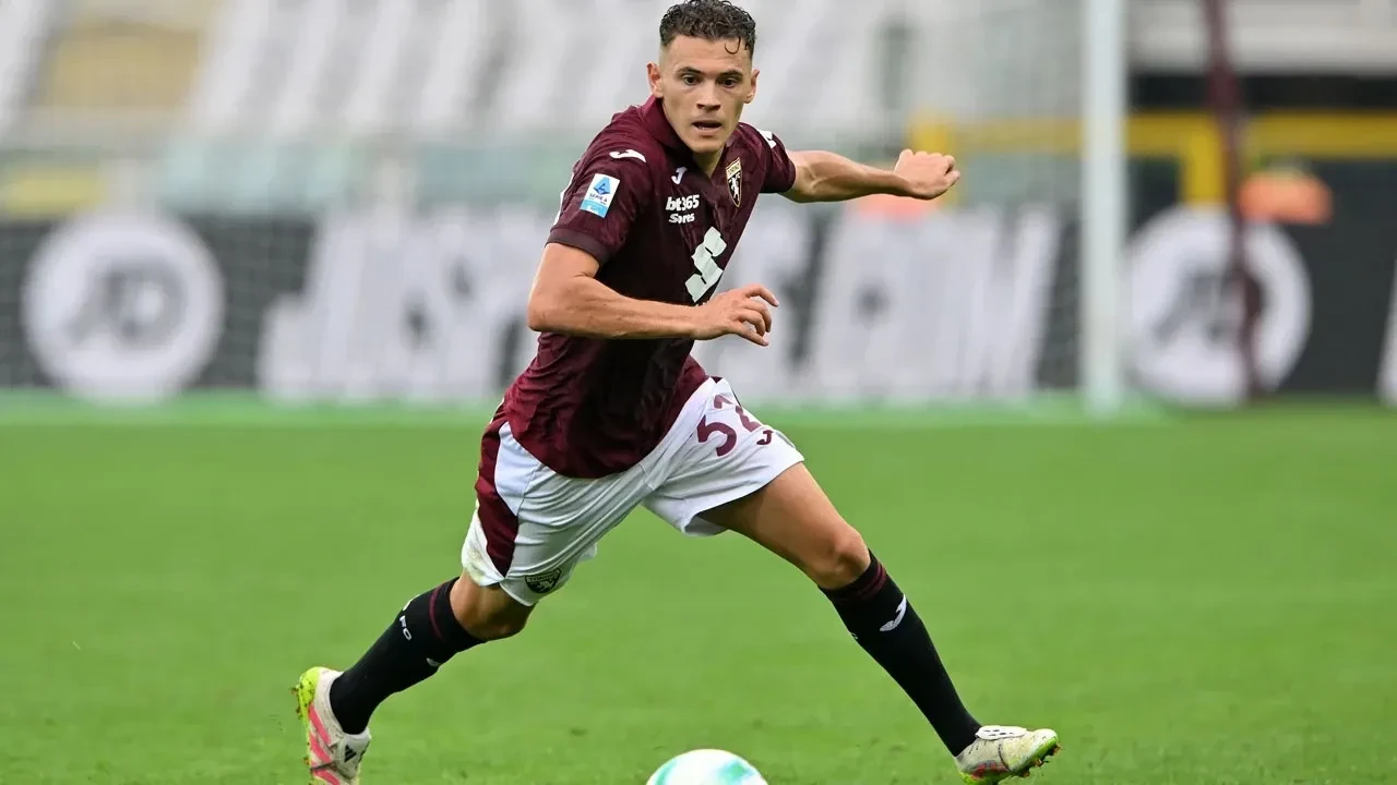 Beşiktaş'tan ters köşe! Salih Özcan yerine alternatif İtalya'da bulundu