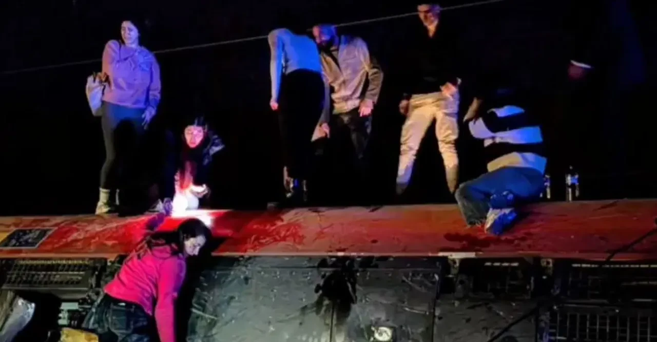 İspanya'da hızlı trenler raydan çıktı: Çok sayıda can kaybı ve yaralı var