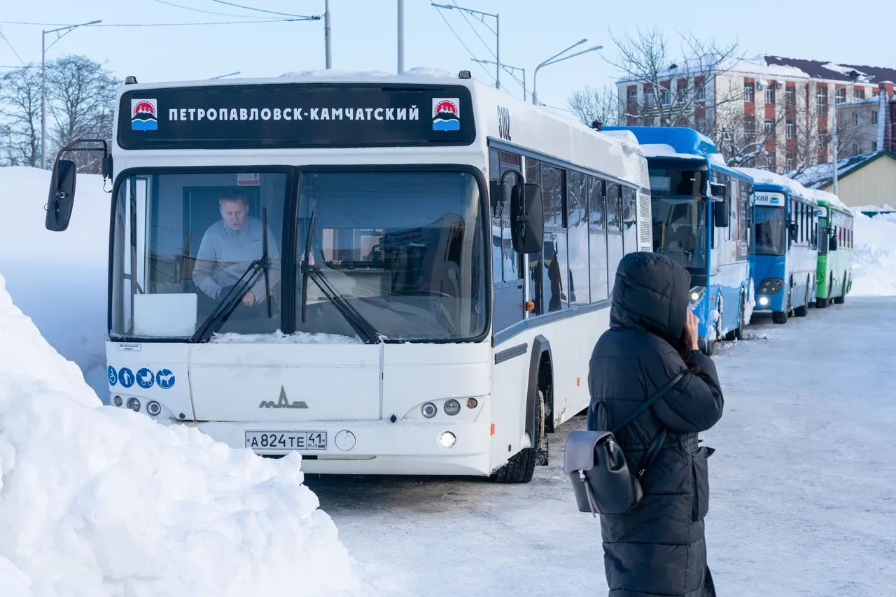 Kar kalınlığı 5 metreye ulaştı! Kamçatka karlar altında kaldı: Gıda ve ilaç kıtlığı başladı