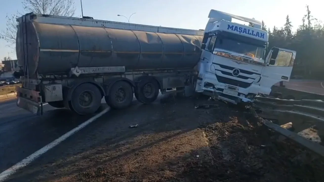 Şanlıurfa'da buzlanma nedeniyle feci kaza: Ölü ve yaralılar var!