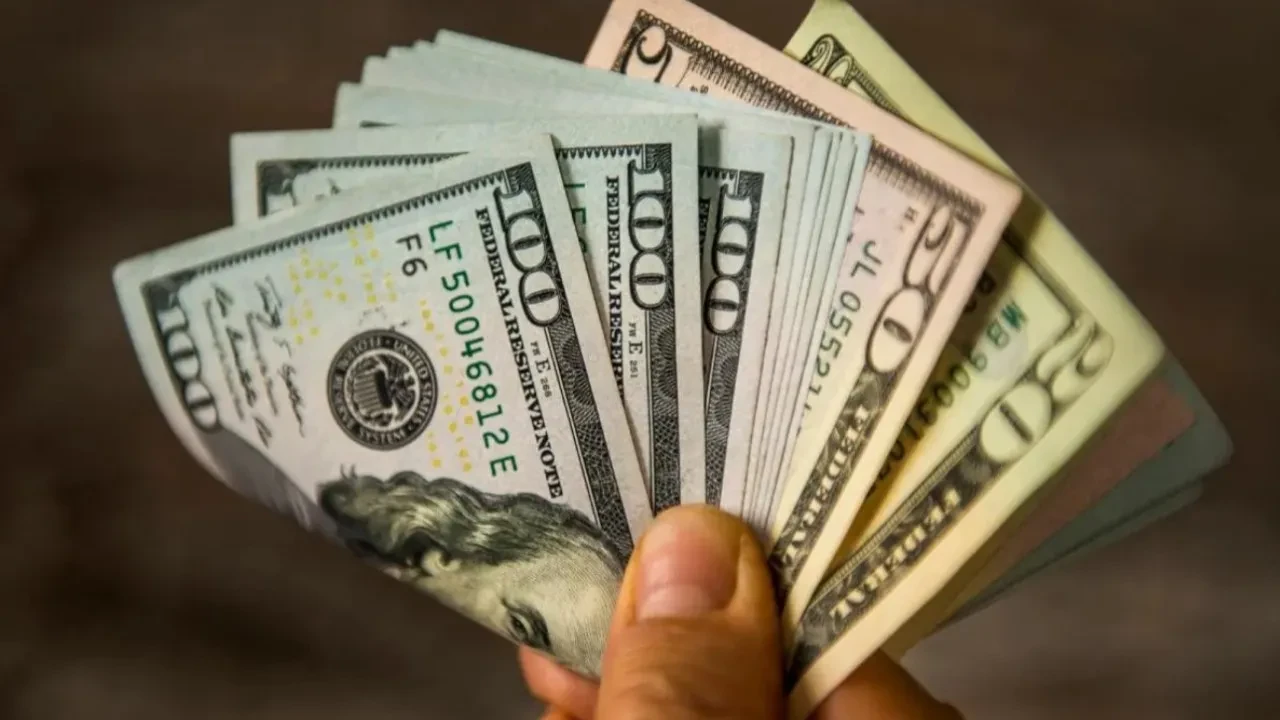 Trump’ın tarifesi doların başını yaktı