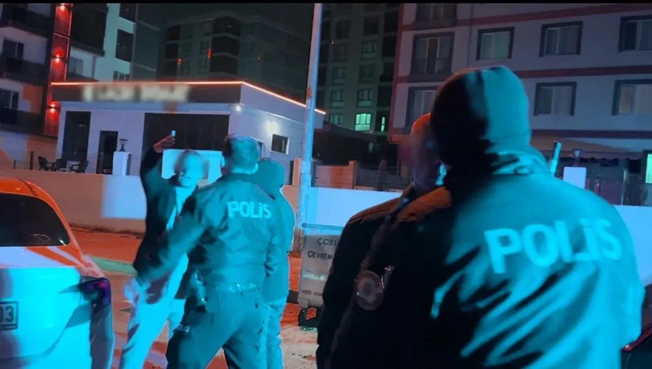 Alkollü sürücünün pişkinliği 'Pes' dedirtti!