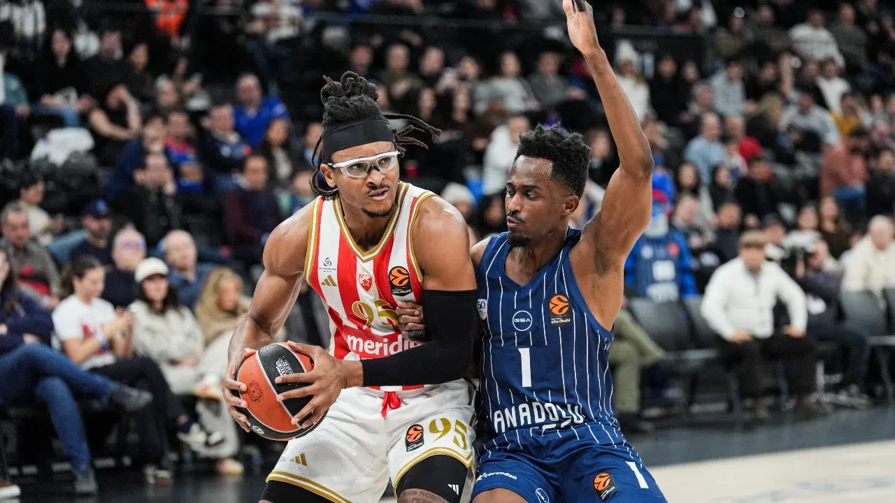 Anadolu Efes Kızılyıldız maç sonucu kaç kaç? Parkede farklı mağlubiyet